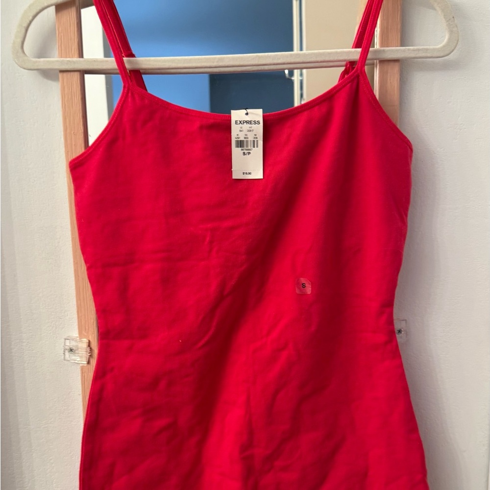 Express Vibrant Red Garment